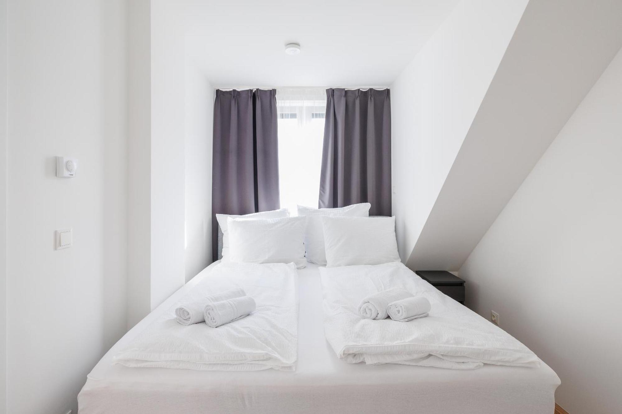Symphony Apartments 38 - Modern Loft With Terrace And Grill In Central Location Wien Ngoại thất bức ảnh