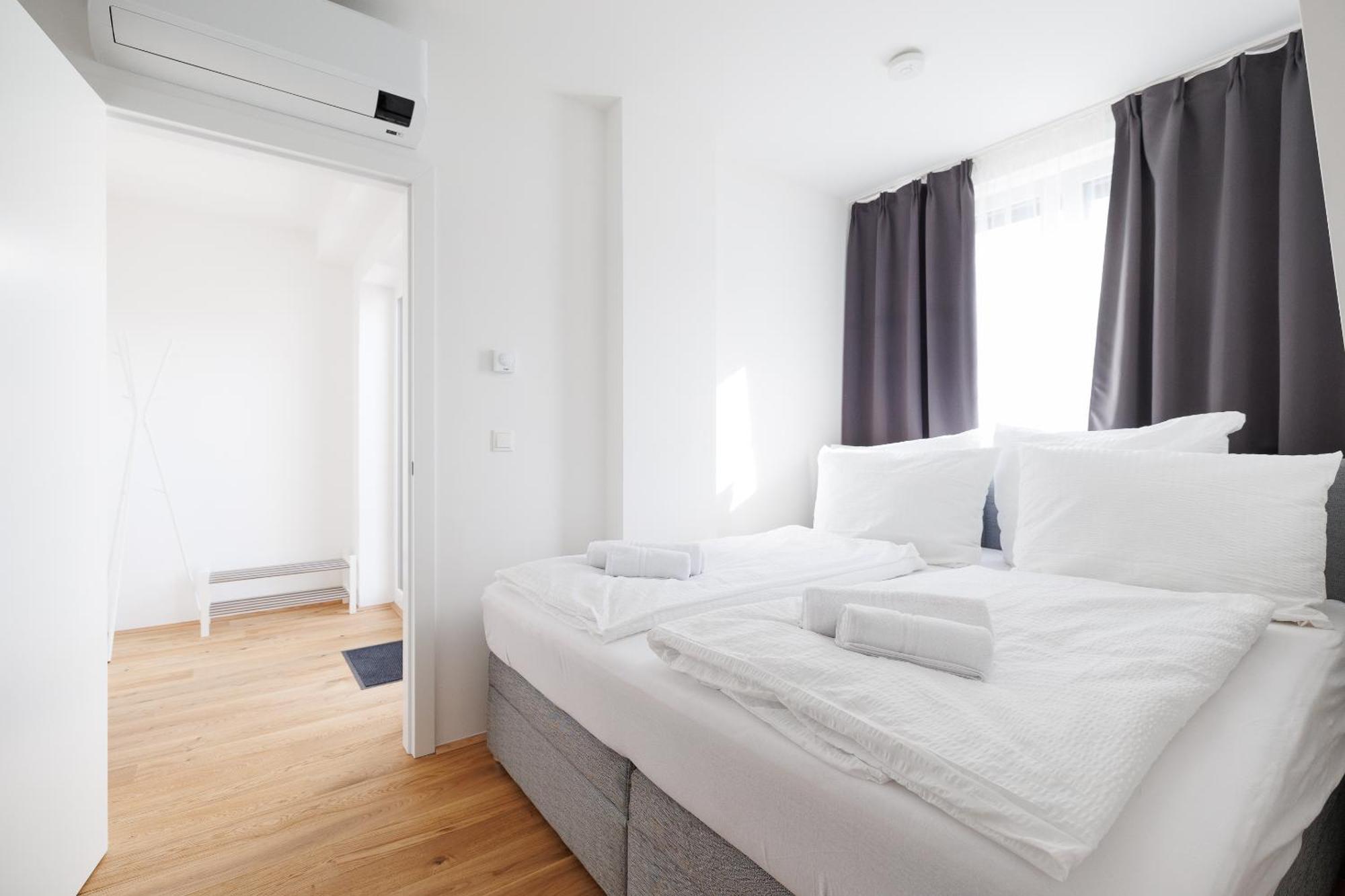 Symphony Apartments 38 - Modern Loft With Terrace And Grill In Central Location Wien Ngoại thất bức ảnh